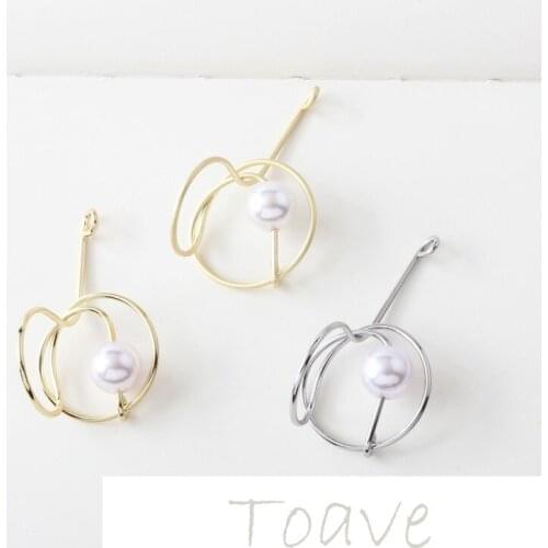 Color-preserving electroplating zinc alloy personality style irregular s line pearl diy earring pendant in Europe and America