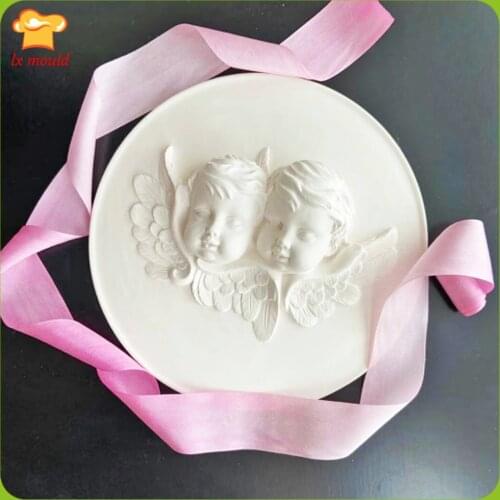 2021 New Beautiful Little Angel Two Sisters Relief Mould Aromatherapy Soft Pottery Tools Home Decoration Pendant Silicone Mold