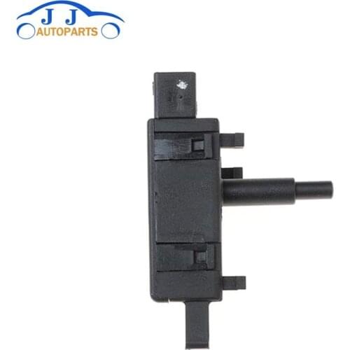 New 2025450114 A2025450114 For MERCEDES W210 W202 W124 S210 Reversing Light Switch Car accessories
