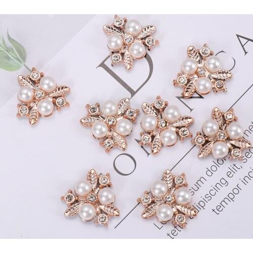 10 PCs Pearl Flower Rhinestone Buttons Sparkling Crystal Hairpins Decoration Clothes Sewing Accessories Exquisite Beautiful