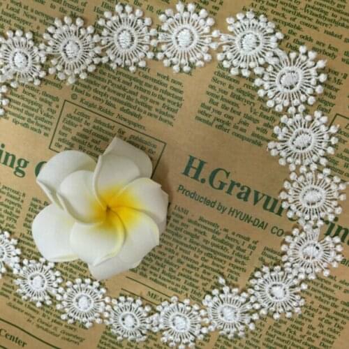 Hot Sale 3cm White Snowflake Costume Decor Water Soluble Lace Trimming High Quality Embroidered Sew DIY Craft African Cord Lace