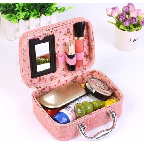 Cosmetic Bag Travel Toiletry Makeup Professional Bag Women Large Capacity travel organizer suitcase Beautician Makeup Bag