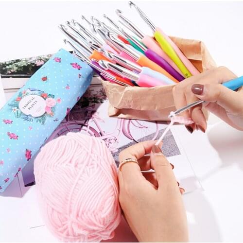 Crochet Hook Tool /Crochet Hooks Set Crochet Hook Kit with Storage Case Knitting Needles Weave Yarn Kits DIY Hand Knitting Craft