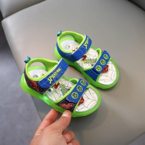 Summer 2021 Spiderman Cartoon Kids Sneakers Hot Sales Fashion Cute Girls Boys Sandals With Light Lovely Children Casual Shoes