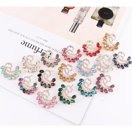 2020 Heart Shape Resin Crystal Pendant Piercing Earrings Opal Stud Earrings Hot Valentines Gift Jewelry for friend