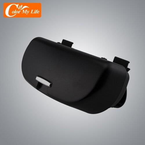 Car Accessories for Mitsubishi ASX for VW Golf 4 5 6 7 8 Polo for Nissan Qashqai X-trail Lada Glasses Case Sunglasses Holder
