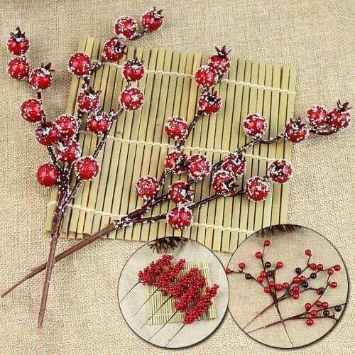 Christmas Berry Bouquet Artificial Pine Cone For Christmas Decoration Fake Flower Branch Wedding Party DIY Home Decor