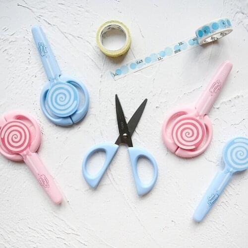 Deli Scissors Lovely Lollipop Shaped For Children Kids Cartoon DIY Safety Cap DIY Scrapbook Paper Diary Craft Decorating E6069