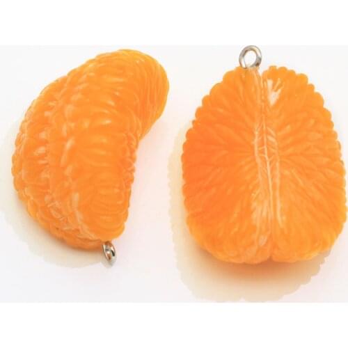 Wholesale Vintage Novel Design Orange Segment Pendant Necklace Beads Pvc Materials Pvc Simulation Fruit