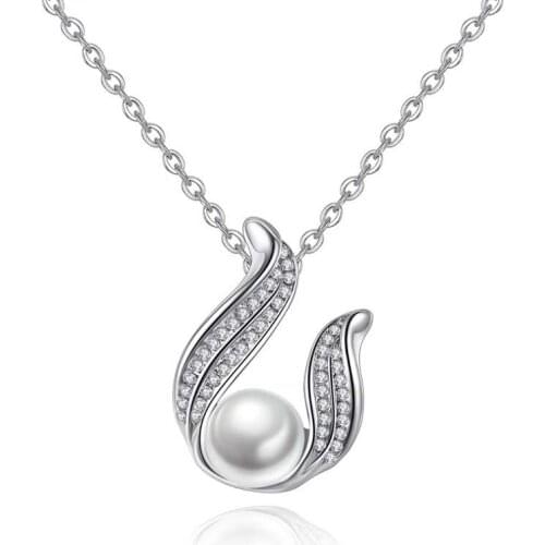 White angel Wings Crystal Pendant necklace with pearl O chain Necklaces for Women Ladies friends lover Birthday Gift B71