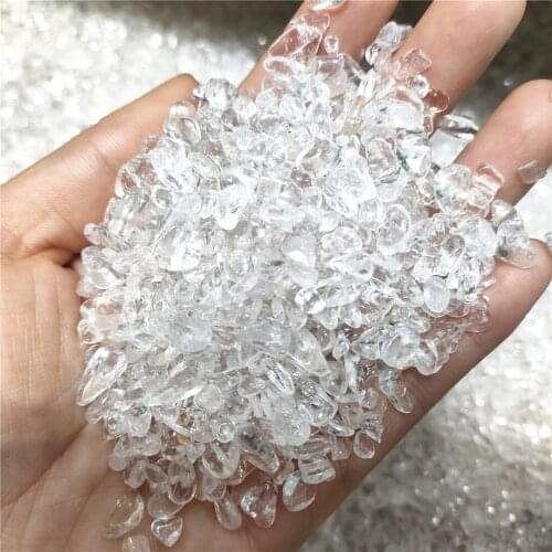 1kgs Wholesale price natural crystals and stone clear quartz gravel for reiki decoration tank