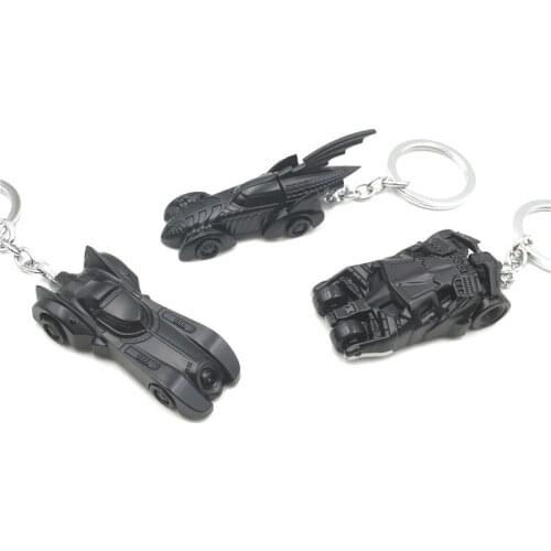Popular Movie Character Optimus Mask Keychain Llaveros Red Blue Color Key Ring Holder Souvenir Car Key Chain Nice Gifts