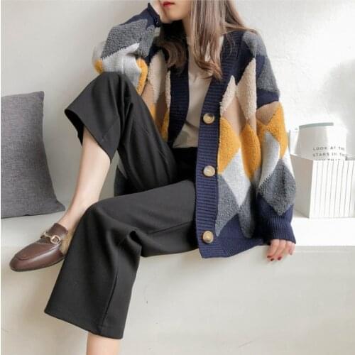 2021 The New Womens Sweaters Autumn Winter Casual Plaid V-Neck Cardigans Button Cardigans Puff Sleeve Loose Sweater
