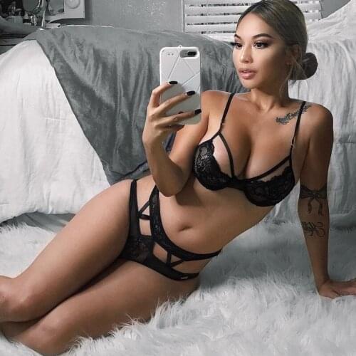 Porno Black Sexy Lace Lingerie Women Strappy Bralette Bras and Panty Set Babydolls G-String Underwear Sleepwear Exotic Sets