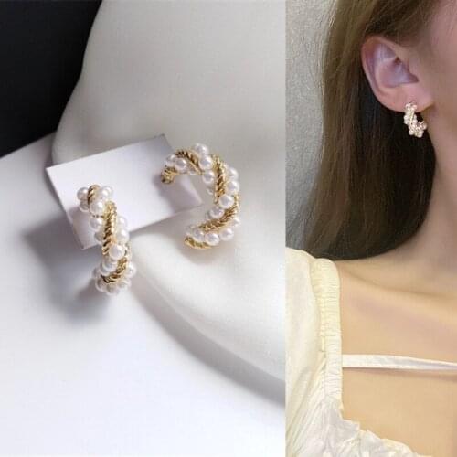 Simple Spiral Alloy Metal Letter C Pendant Earrings 2021 Trend New Arrival Korean Fashion Beads Drop Earrings for Women Girls