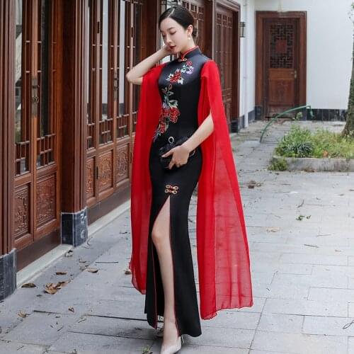 Fashion Embroidery Mermaid Chinese Traditional Dress Cheongsam Women Elegant Qipao Sexy Split Long Oriental Style Evening Dress