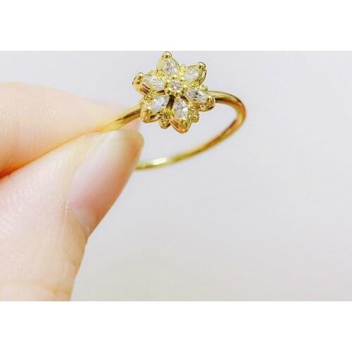 Crystal Flower Finger Rings For Women Elegant Fresh Style Zircon 3 Color Wedding Engagement Gift Fashion Jewelry R080