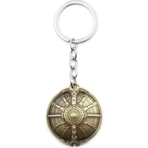 Hot Sale 3D Alloy Zinc Keyring Shield Keychain Game God Of War Kratos Guardian Shield Llavero Car Accessory Kids Toy Weapon