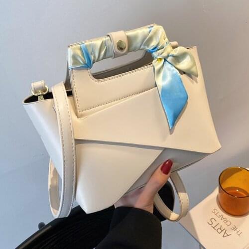 Summer high-end bags2021new trendy fashion ladies simple silk scarf hand bag small square bag female western style messenger bag