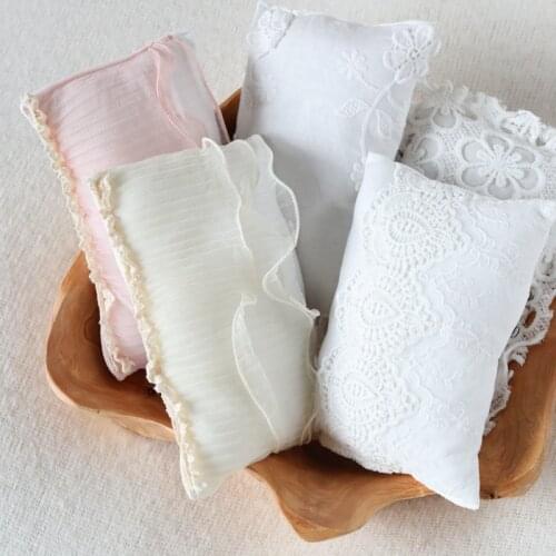 2019 New 0-15 days Filled Pillows for Newborn Photography Posing Props Accessories Lace Fabric Floral Pillow Photo Studio