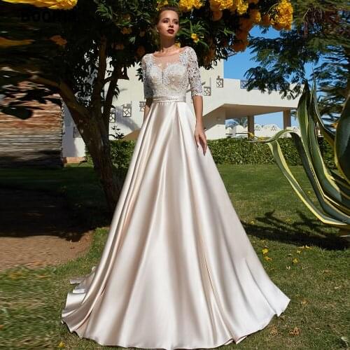 Booma Light Pink Stain Wedding Dresses Half Sleeve Lace Appliques Beach Bridal Gown Plus Size 2020 Illusion Vintage Party Dress