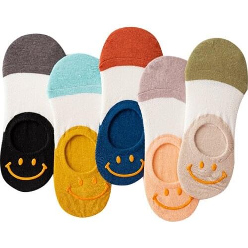 2021 Slipper Socks 5 Pairs/lot Cotton Invisible No Show Women Sock Smiling Face Non-slip Silicone Color Felmen Short