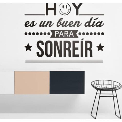 Wine decoration today is a good day for smiling Spanish sentences C13-54