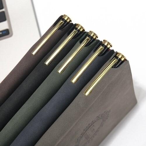 A5 Vintage Leather Printing Travel Diary Notebook Travel Journal Handcraft Boys Note Book with A Pen Business Mens Notebook