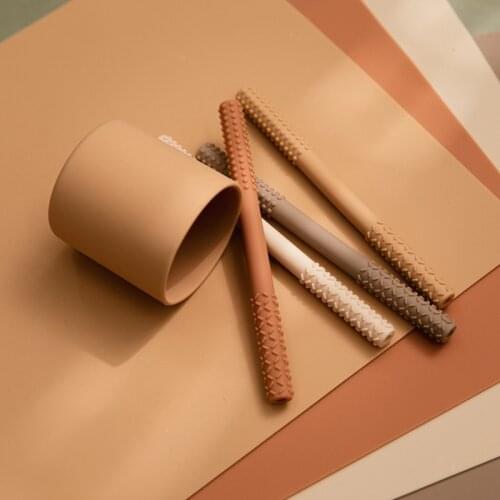 Reusable Baby Silicone Straws Food Grade Solid Color Foldable Flexible Straw with Cleaning Brushes Kids Feeding Supplies Tools