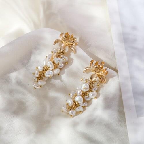 Vanssey Ethnic Earrings