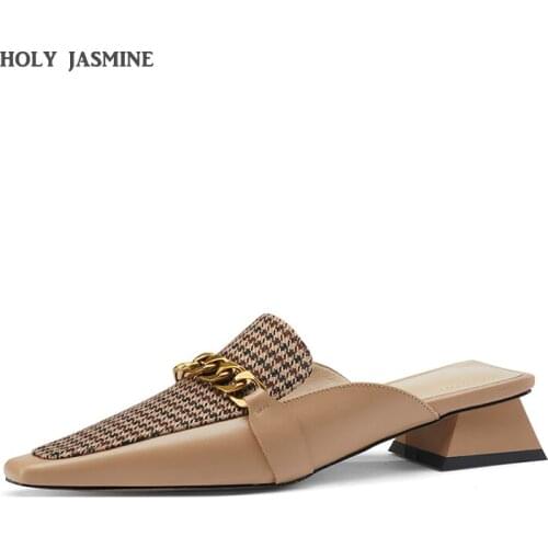 2021 Summer New Leather Square Head Baotou Half Chain Slippers Womens Bottomed British Muller Shoes High Heels Bottomed Sandals