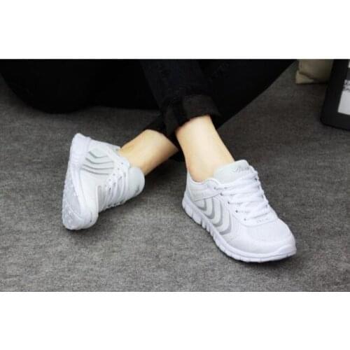 Women Running Shoes Light Sport Jogging sneakers for women Sneakers breathable Quality Brand cheap sport trainer 912