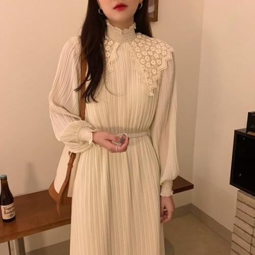 Comelsexy 2021 New Spring Pleated Women French Retro Dress Lace Stand Collar Loose Gentle Elegant Long Chic Female Fashion