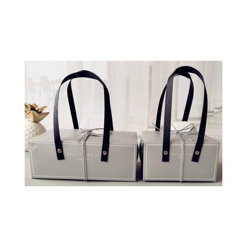 Creative Gold Silver Box Upscale Bag Nougat Cookies Tote Bags Wedding Chocolate Cake Packing Paper Boxes Party Supplies