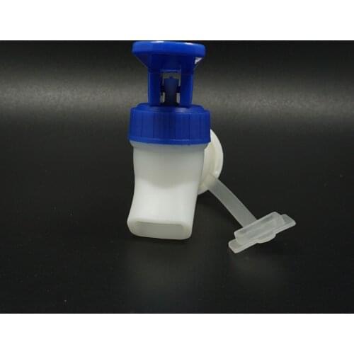 PP Press-type Juice Bottle Faucet With Dust Cover Bar Glass Wine Bottle Tap Faucets Bathroom Dustproof Mouth Plug Bibcocks Parts