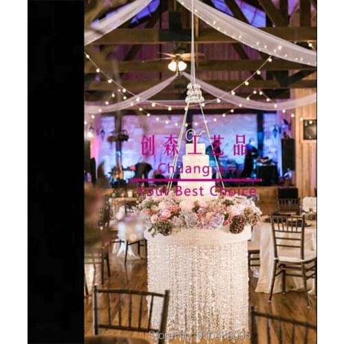 High quality luxury acrylic cake stand , new arrival european style wedding party decoration acrylic crystal cake stand