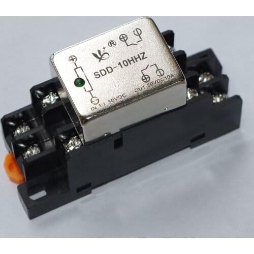 Mini 10A AC Solid State Relay Sockect Type With Indicator Sign Light SSR Switch SDD-10HHZ Rail Installation
