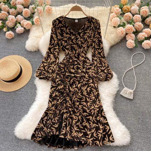 SINGREINY Women Elegant Ruffles Dress Puff Sleeve V Neck Ruched A-line Dresses Autumn Design Retro Print Streetwear Midi Dress