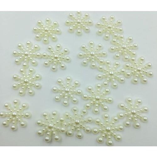 80pcs/lot ivory Snowflake Flatback Pearl Embellishments Christmas Craft Cardmaking Embellishment Christmas Wedding Decoration