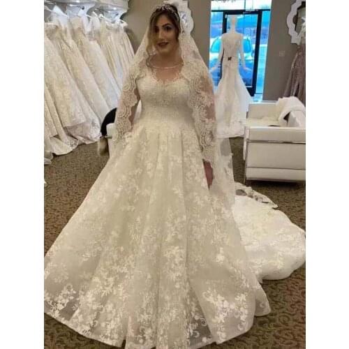 Lovely Flower Girl Dresses Illusion O Neck Long Sleeve Lace Wedding Party Dresses