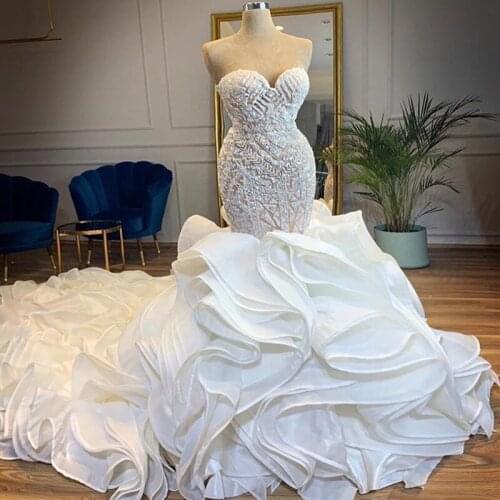 Luxury Long Tiered Draped Train Mermaid Wedding Dresses Lace Applique Sweetheart Zipper Back Custom Made Bridal Wedding Gown New