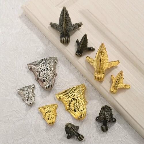 Wood Box Gold Feet Leg Corner Protector Triangle Decorative Bracket For Furniture Hardware Zinc Alloy