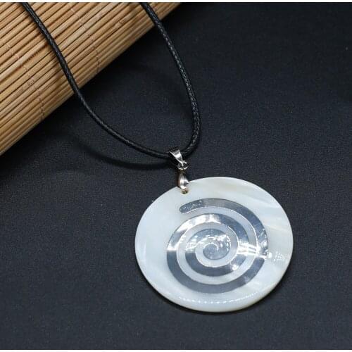 Natural Mother of Pearl Shell Pendant Necklace Simple Round Shape Reiki Heal Shell Amulet Necklace for Women Party Jewelry
