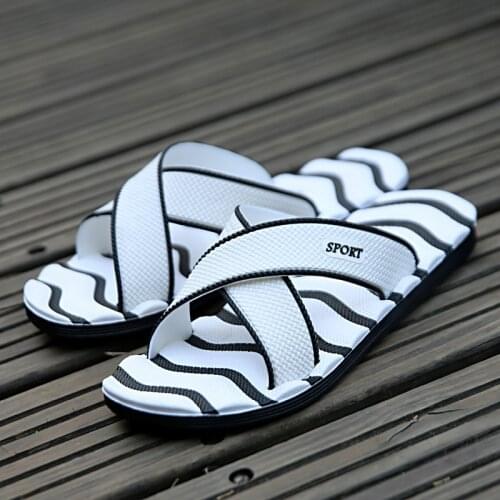 Non-slip Summer Man Slippers Flip Flops Men Shoes Outside Sandy Shower Room Outdoor Soft Beach Men Slides