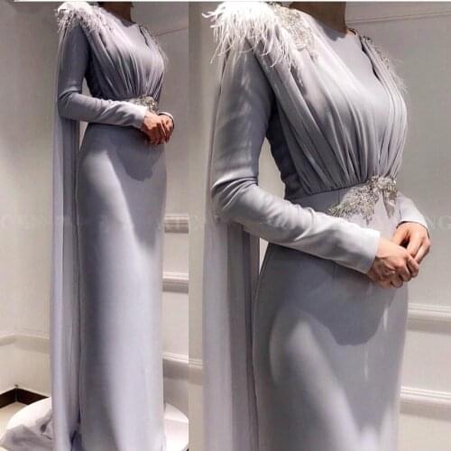Elegant Muslim Evening Dresses Mermaid Long Sleeves Feather Beaded Gray Dubai Saudi Arabic Long Formal Evening Gown