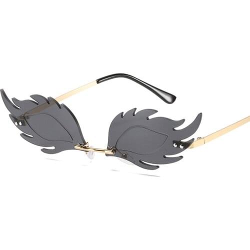 Internet celebrity Recommend Rimless Sunglasses For Women Fish Style Sun Glasses Ocean Lens Matel Frame Eyewear Luxury