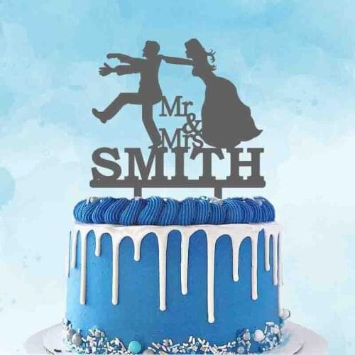 Personalized Wedding Cake Topper Custom Mr Mrs Name Bride Chases Escapes Embarrassed Groom Wedding Party Cake Decoration Topper