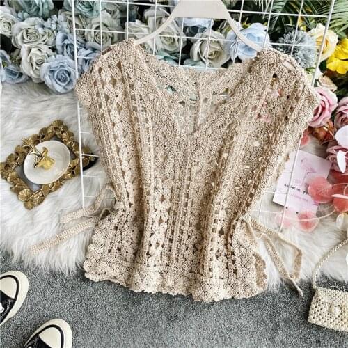 Fashion Hollow Knitted Blouse Casual Top Loose Retro Lace Shoulder Small Shawl Short Waistcoat Vest Female Summer Knit Shirt