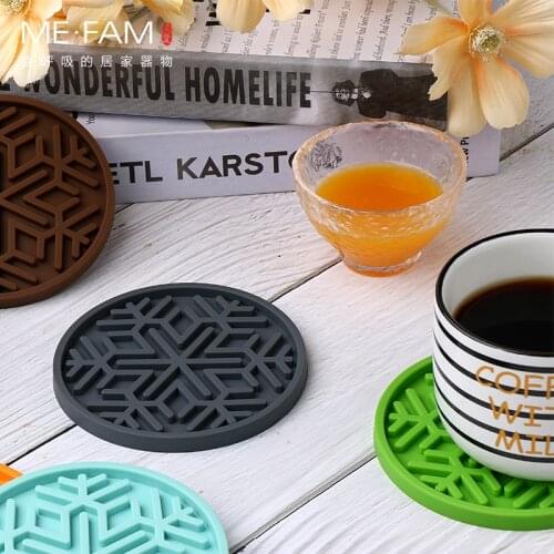 Thicken Silicone Round Coasters + Tray Holder Slip Insulation Tea Cup Mat Table Protection Christmas Home Decoration Set of 6
