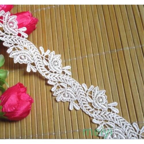 2 yard Ivory Polyester Flower Embroidered Lace Trim Applique Ribbon Fabric Handmade DIY Sewing Craft For Apparel Decoration